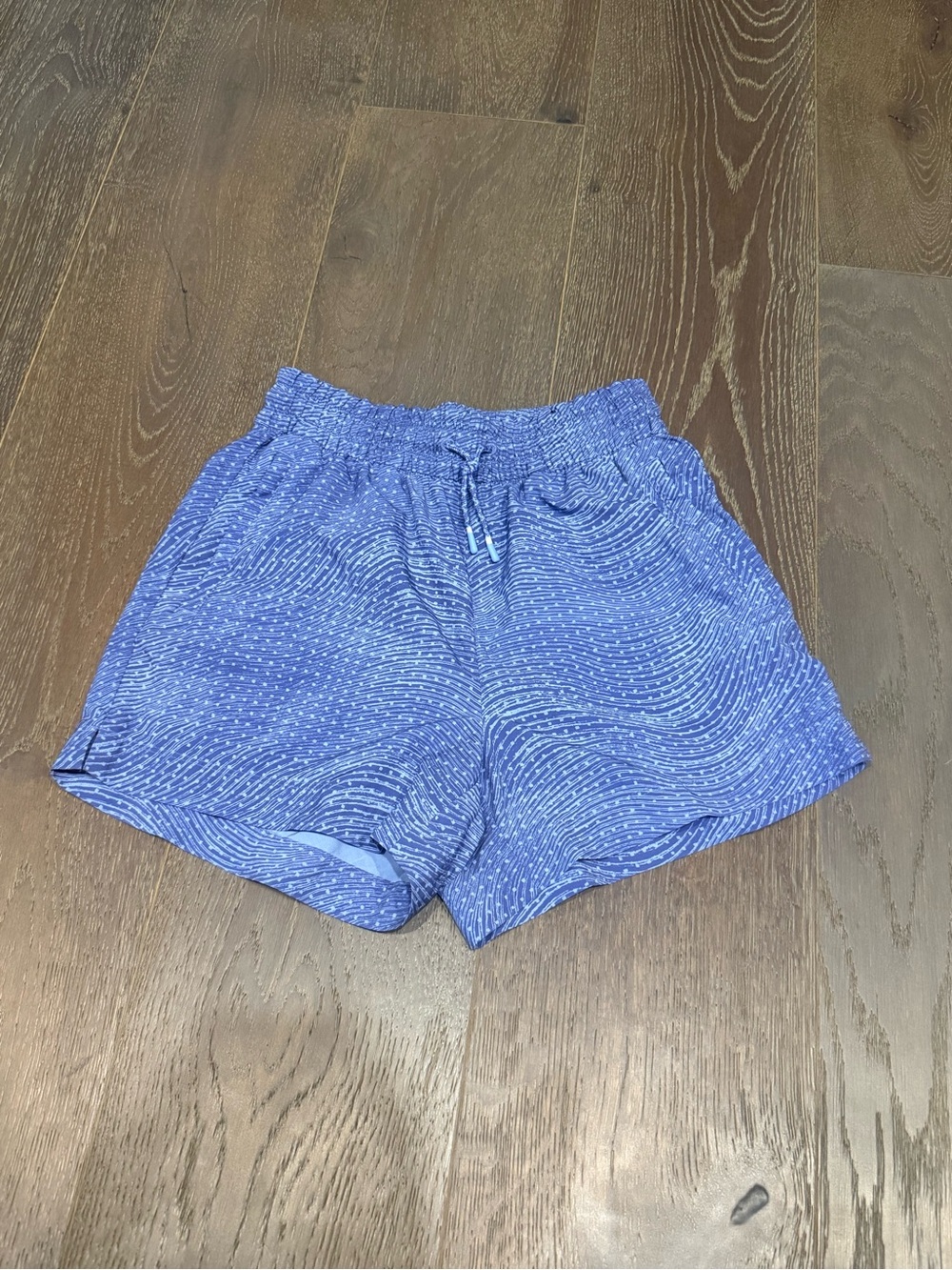 Athleta Girl Blue Wave Print Athletic Shorts size L/12